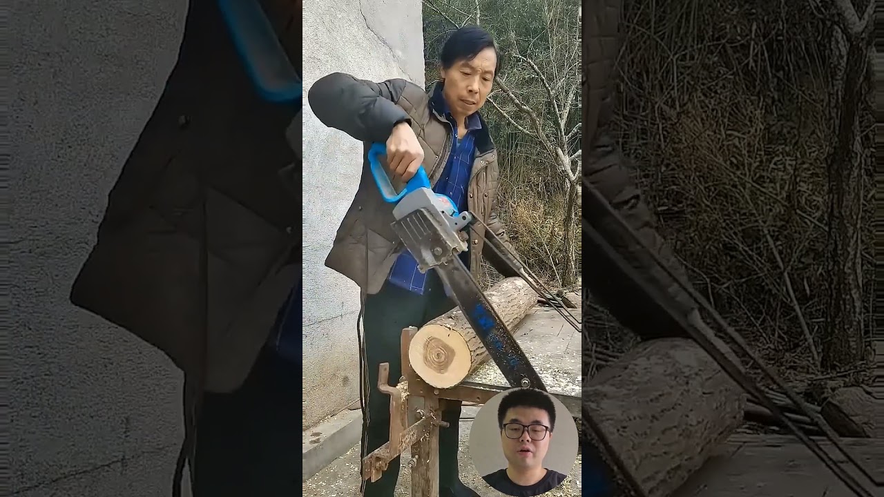 Fast Chainsaw Cutting Wood 