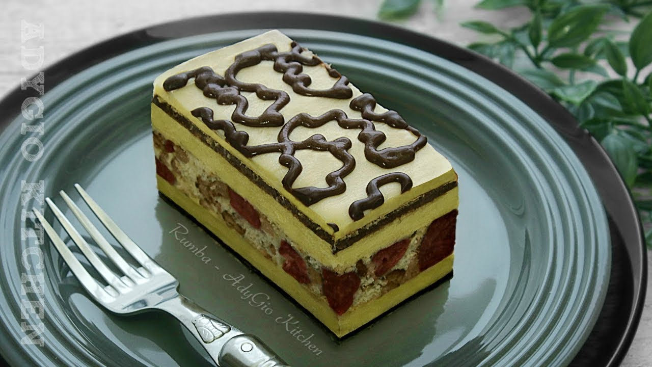 Prajitura Rumba cu nuca,visine si foi de napolitana | Adygio Kitchen