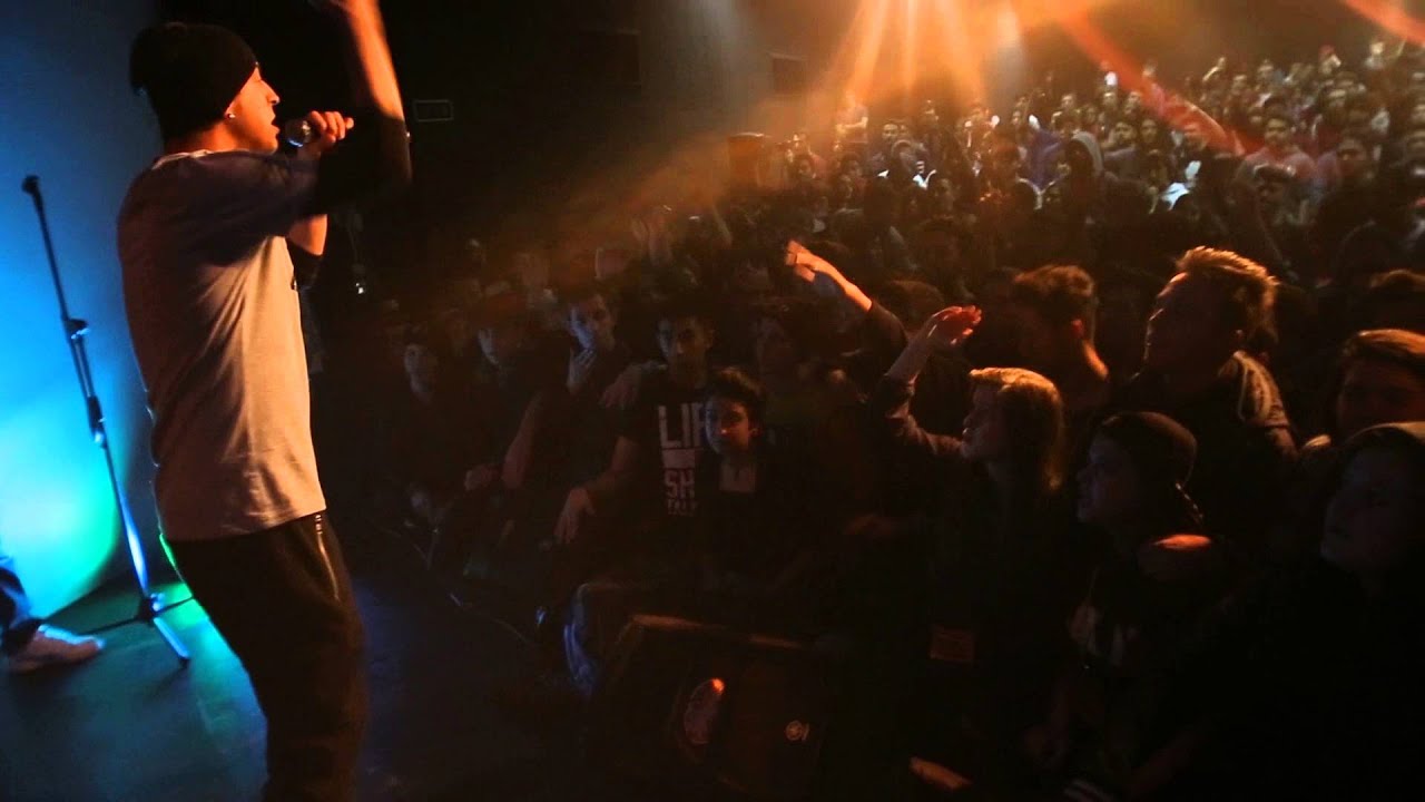 Norm Ender - Kafam 1 Milyon (Kargaşa vol16)