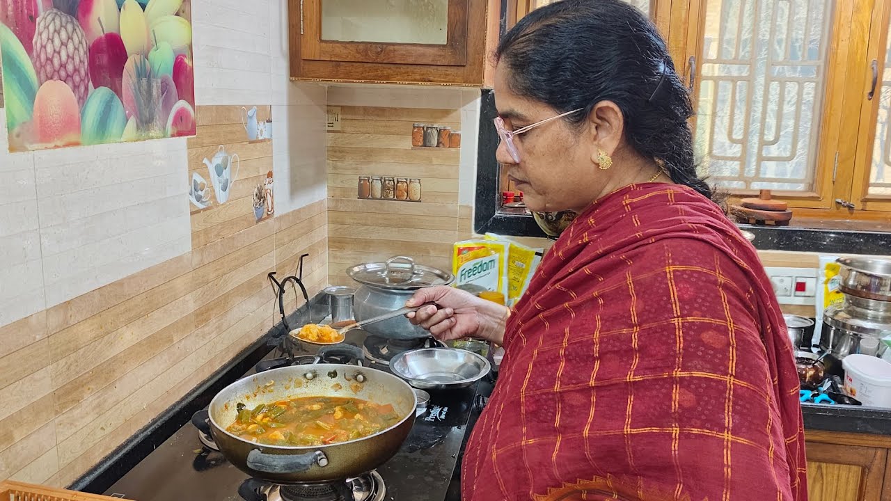 ఈ రోజు బెండకాయ పచ్చిరొయ్యలు వండానండి 