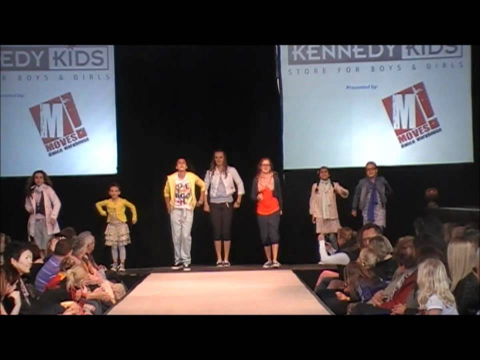 Hoorn Modestad 2012 MOVES!.wmv