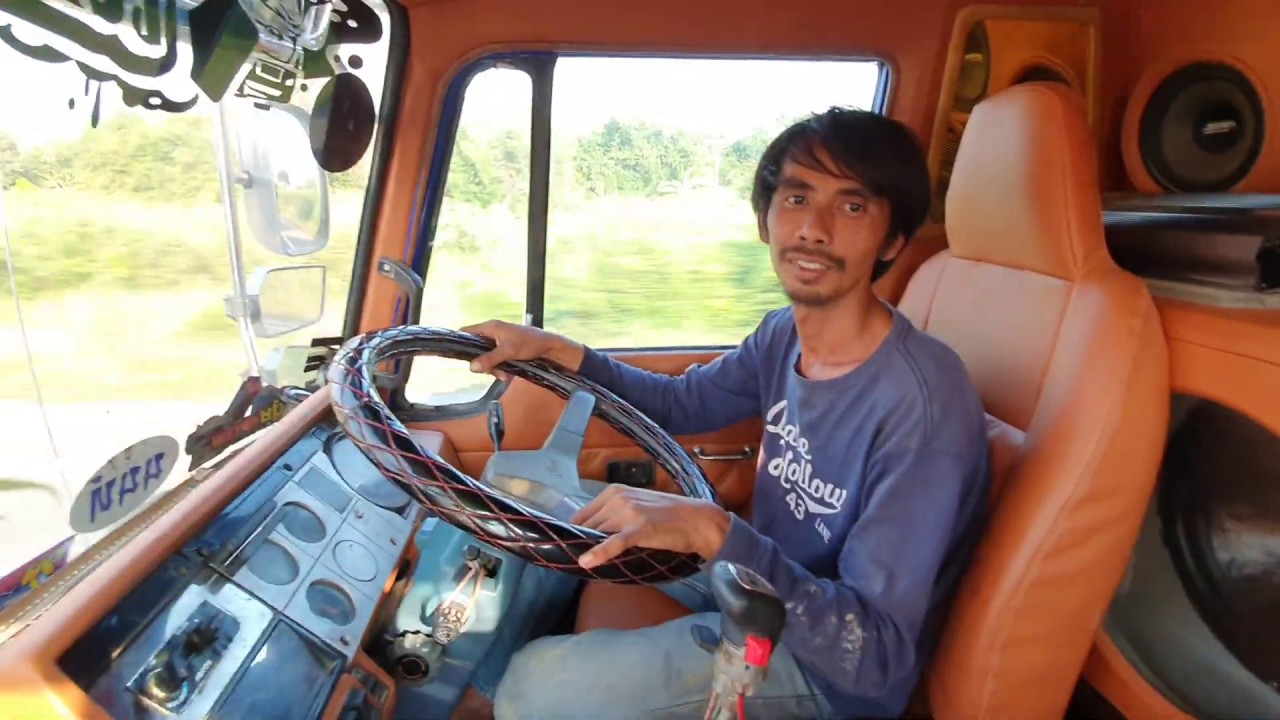 F18 เกียร์อีตั้น นั่งรถเสี่ยบีกันหน่อย Dump Truck