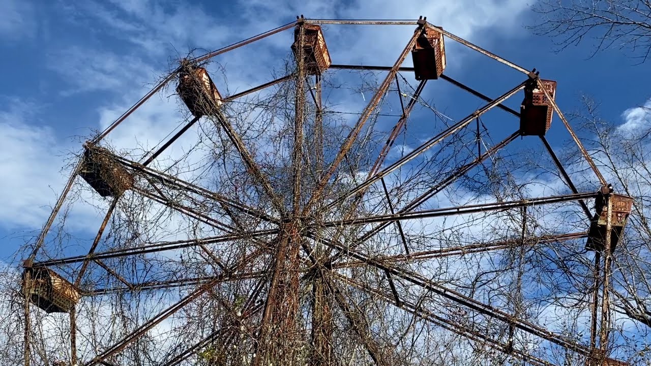 Lake Shawnee Haunted Amusement Park