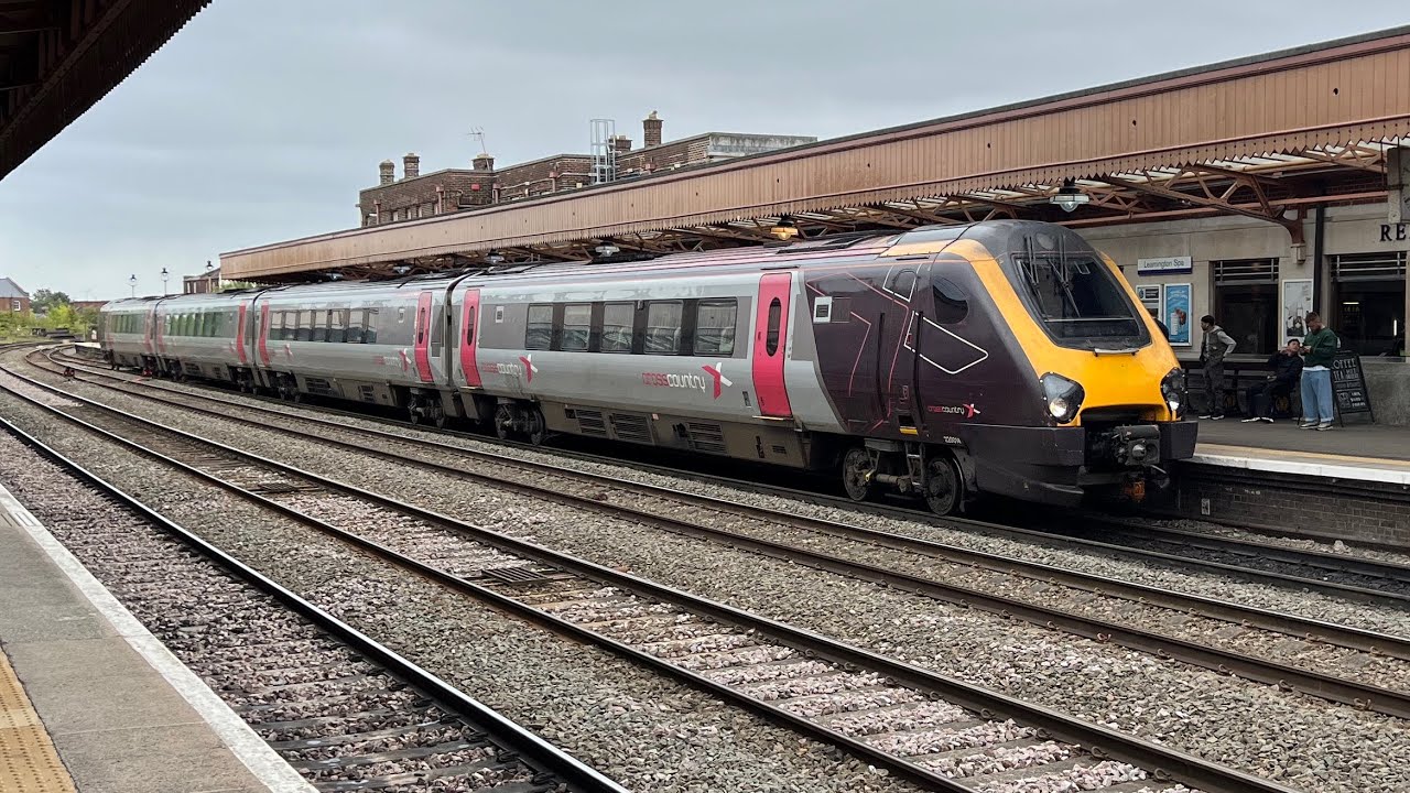 The Best of the Class 220/221 'Voyager'