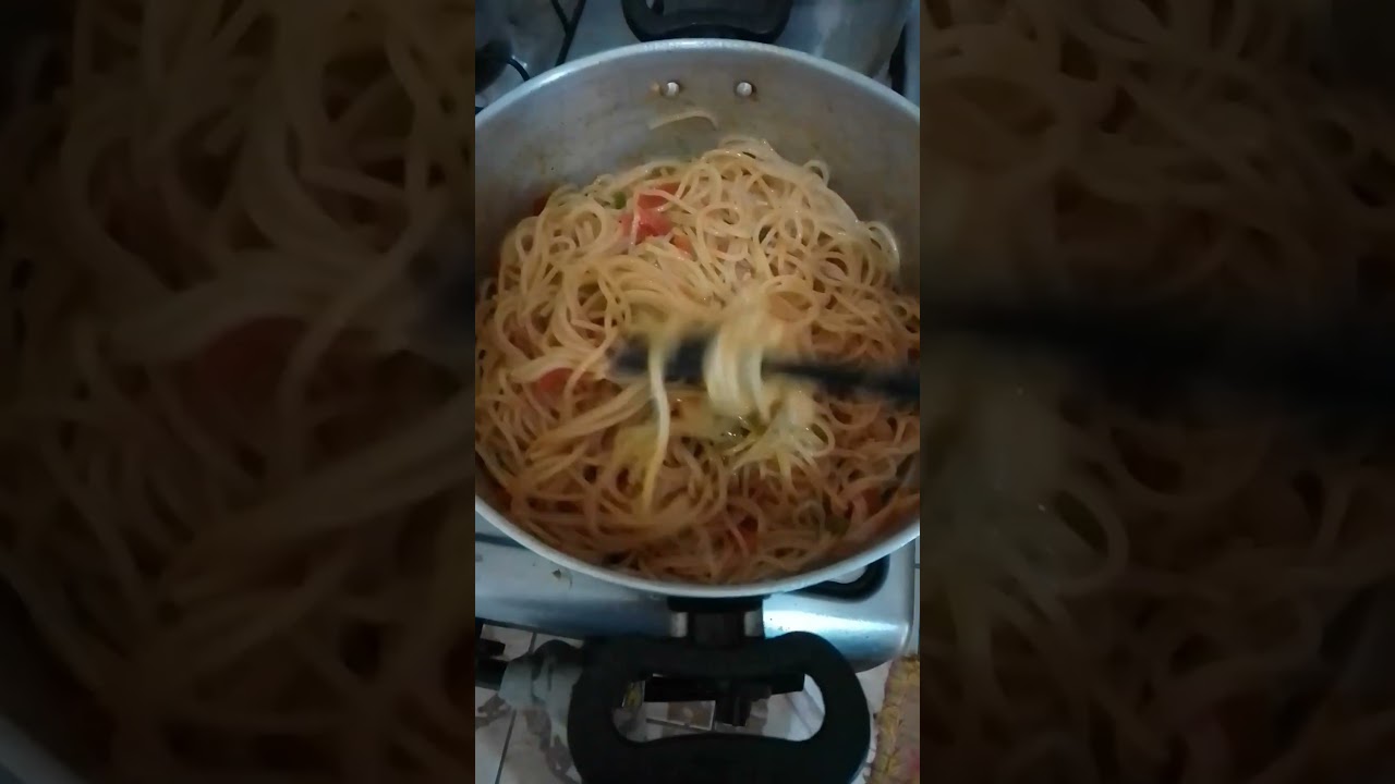Só gosto de fazer macarrão assim 