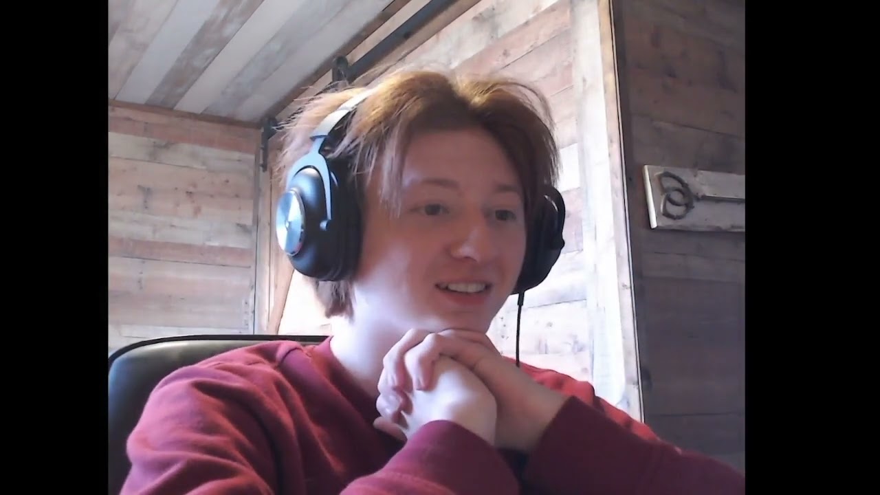 Vlog #4 I have my laptop set up, expect new videos soon