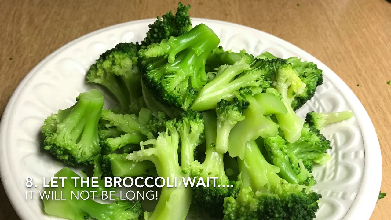 Penne rigate with broccoli