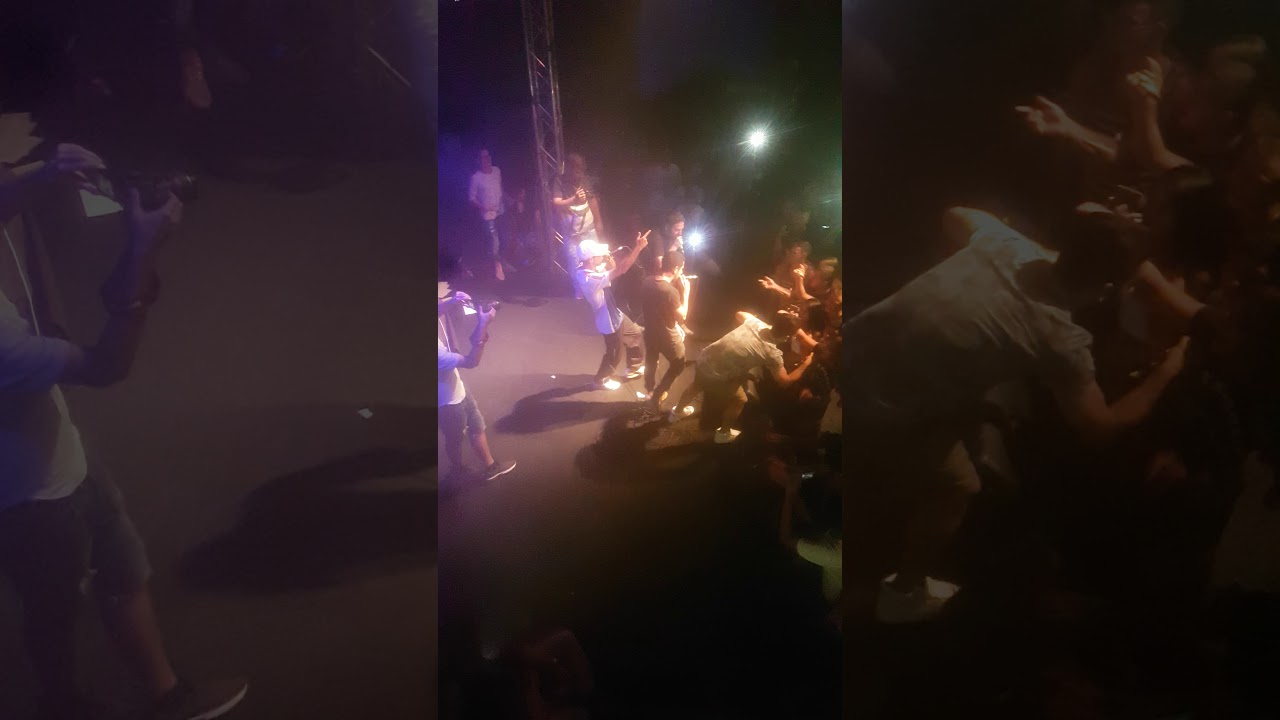 תשע מילימטר בהתחלה של חדר מסתובב
