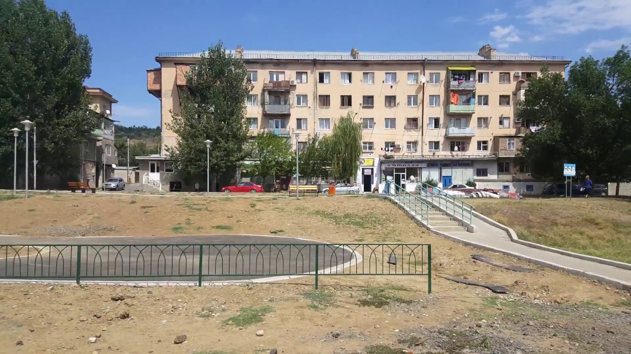 Tbilisi 5.08.2018. Avchala -Tsentrolit plots - village Gldani. ცენტროლიტის დაჩები - სოფელი გლდანი