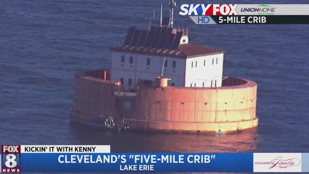 Kenny's kickin it from Cleveland's 5-Mile Crib