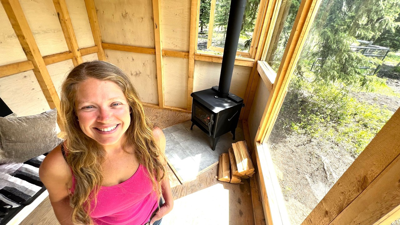 CHEAP and EASY Off Grid Tiny Cabin With Running Water!