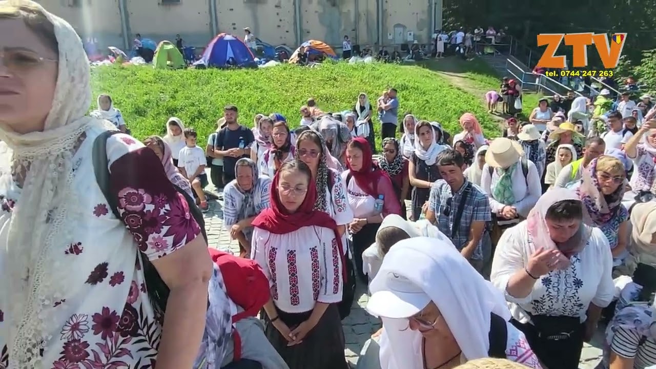 Sute de persoane din județul Sălaj si au mers pe jos in pelerinaj la Mănăstirea Nicula