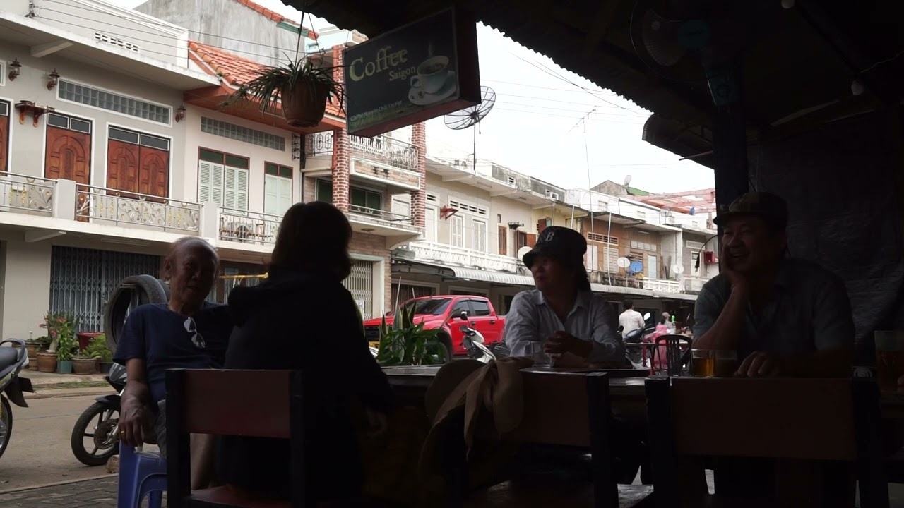 2:04 at Coffee Saigon in Pakse, Laos on 4/24/23
