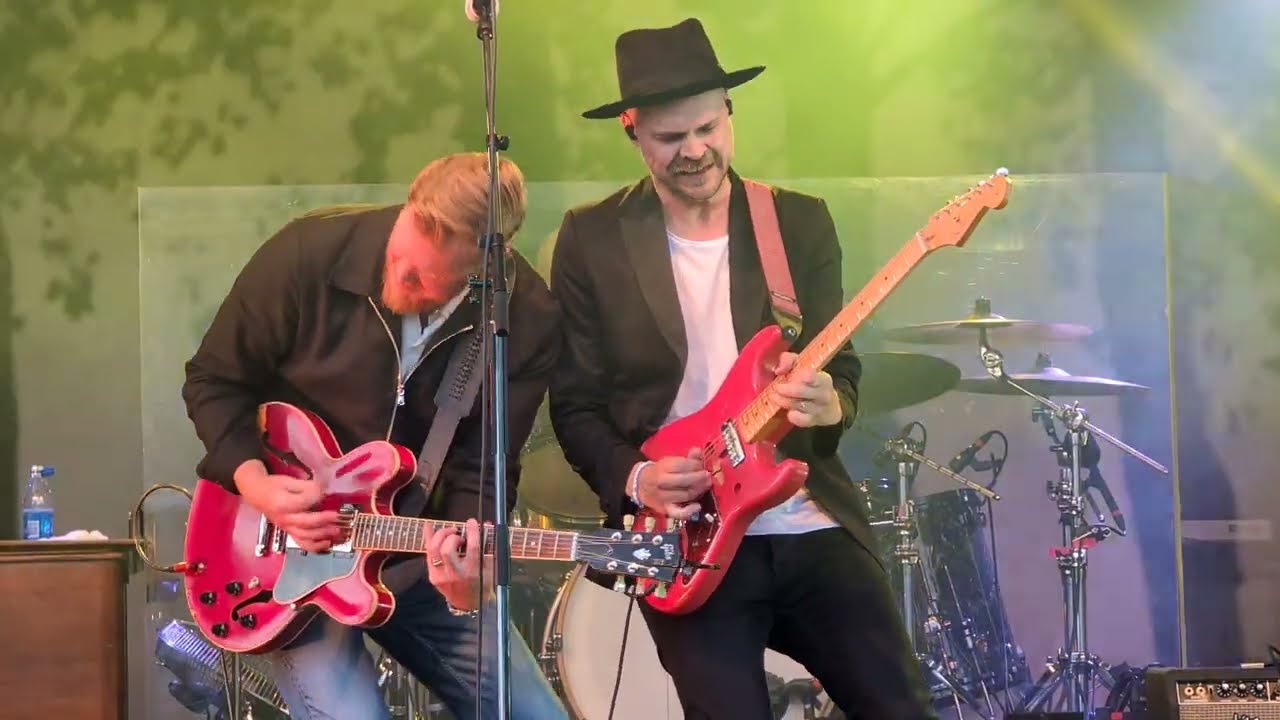 Sven-Ingvars - Kyss mig stilla & Torparrock (4K Stadsträdgården, Örebro) 9/7/25