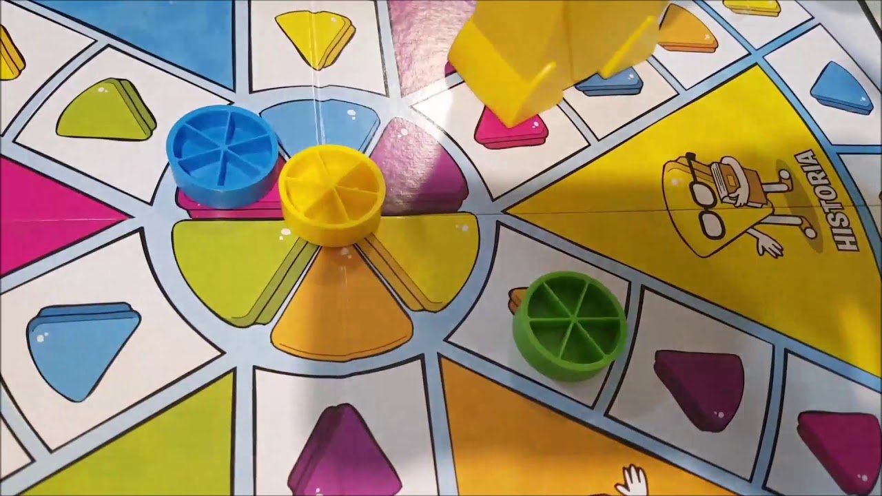 Jugando al Trivial Pursuit Family
