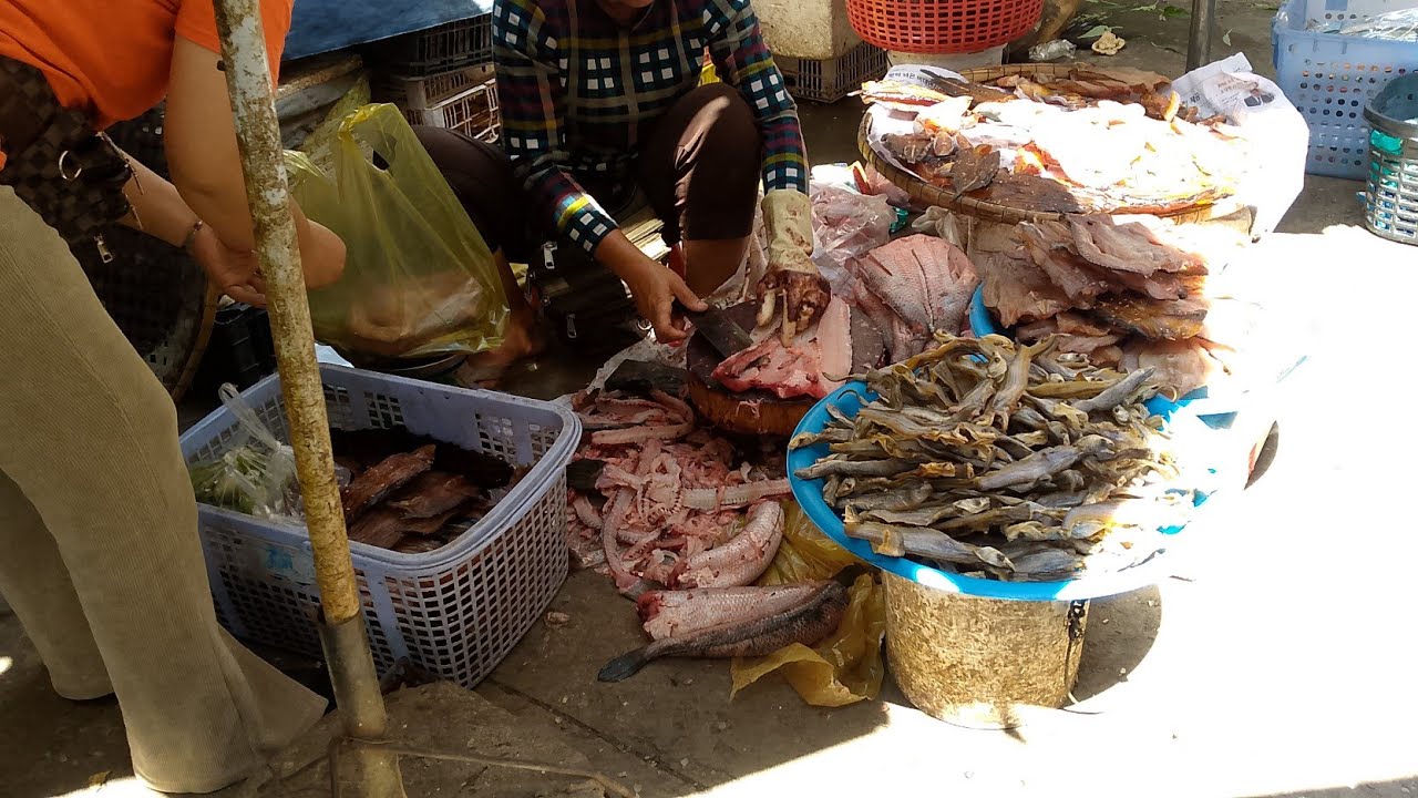 AMAZING! fish cutting for fish drying 20kg, Battambang #aseanfish 