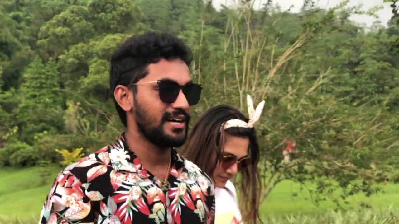Sajitha & Buvi - Location scouting!