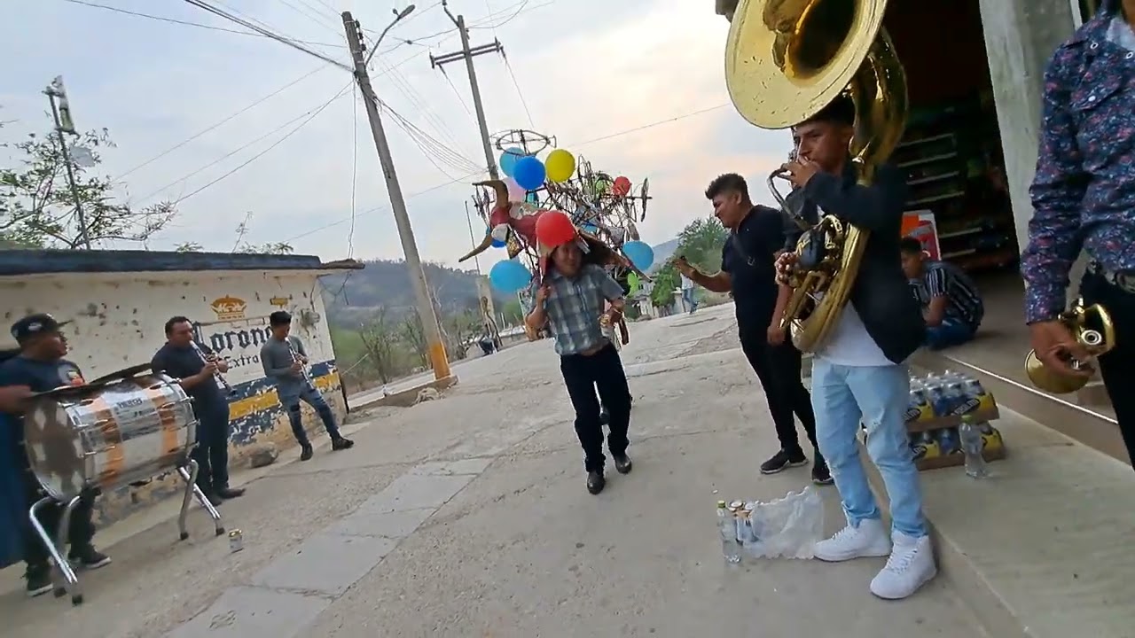 Banda Municipal De San Miguel Ahuehuetitlan 🎺 🥁 🎷 🎶 🎵 Sábado 6 De Mayo del 2023