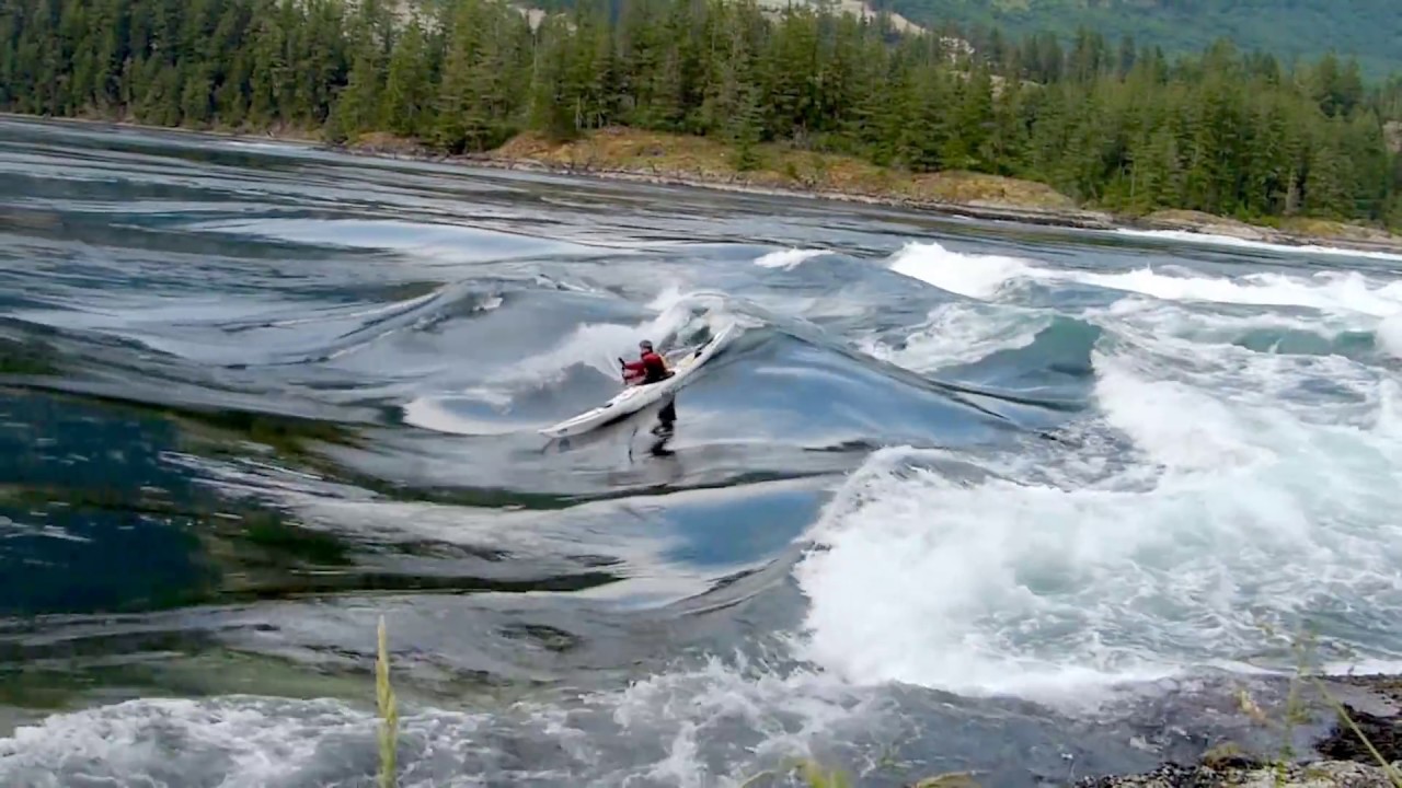 Extreme Skookumchuck Sea Kayak Surfing 17.4 Knots