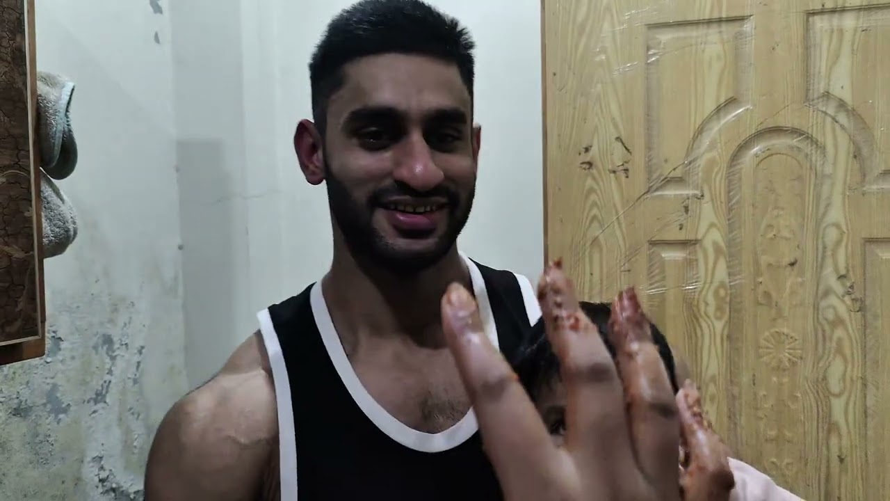 Mic liye k nh !!! Jan ne k liye puri video dekhen...Amir ka paara high 🔥😡😆