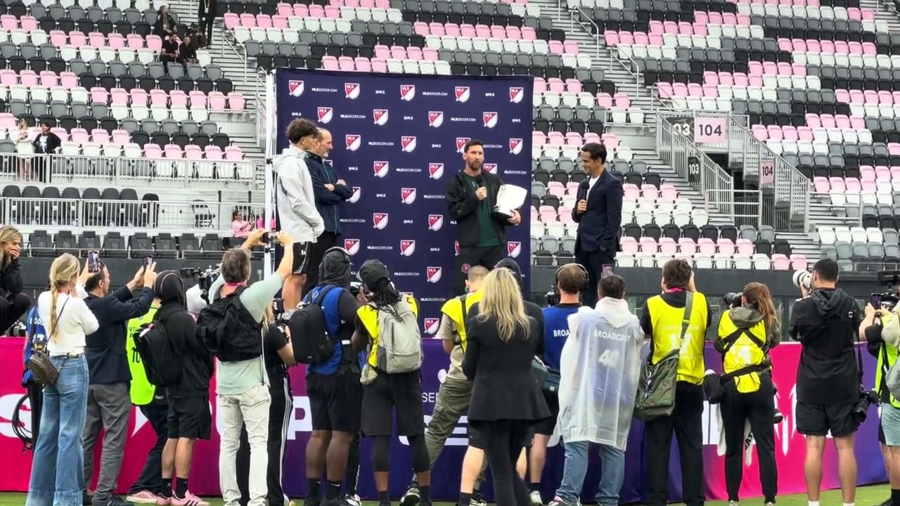 🏅 MESSI e Inter Miami: LIONEL MESSI recibe PREMIO de MLS MVP antes del inicio de la Messi Cup