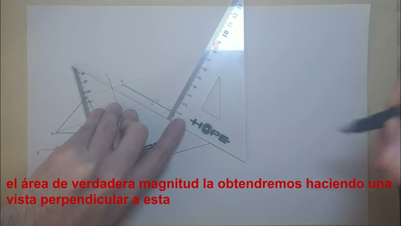 Verdadera magnitud de un triángulo