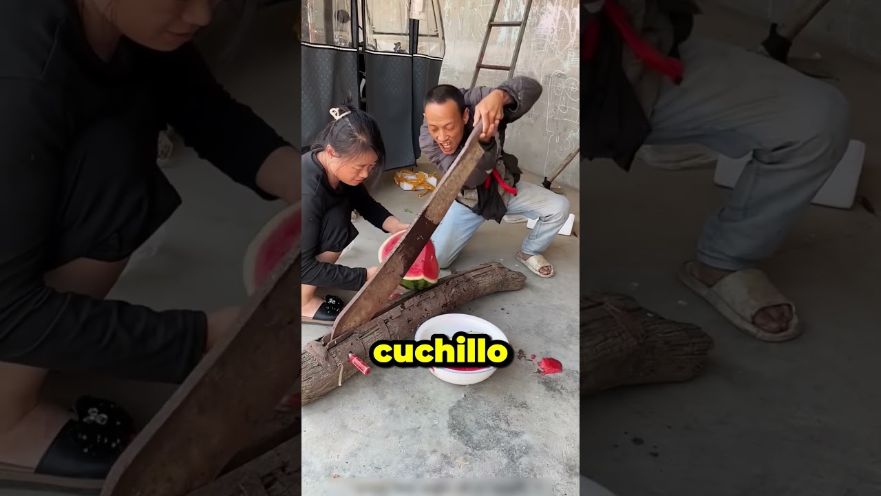 Cortaba La Sand&iacute;a Con Un ENORME CUCHILLO 🔪