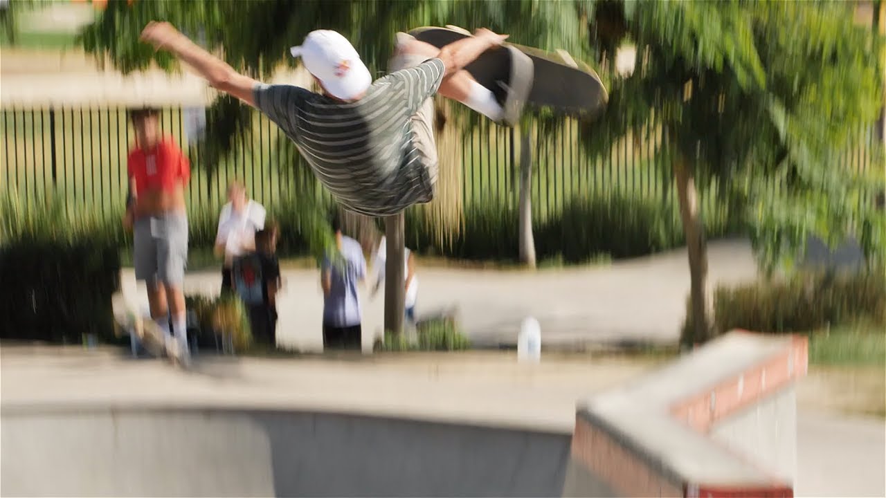 NBD, бэкфлипы и марафонские линии с Джейком Вутеном! SCREAMING VLOG #13 | Santa Cruz Skateboards
