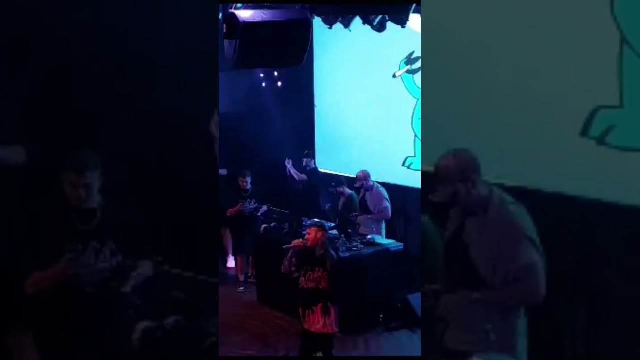 EARTH-Je mi fajn(Lucerna music bar)