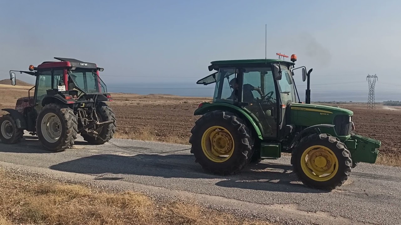John Deere 5065E VS Hattat 3065C