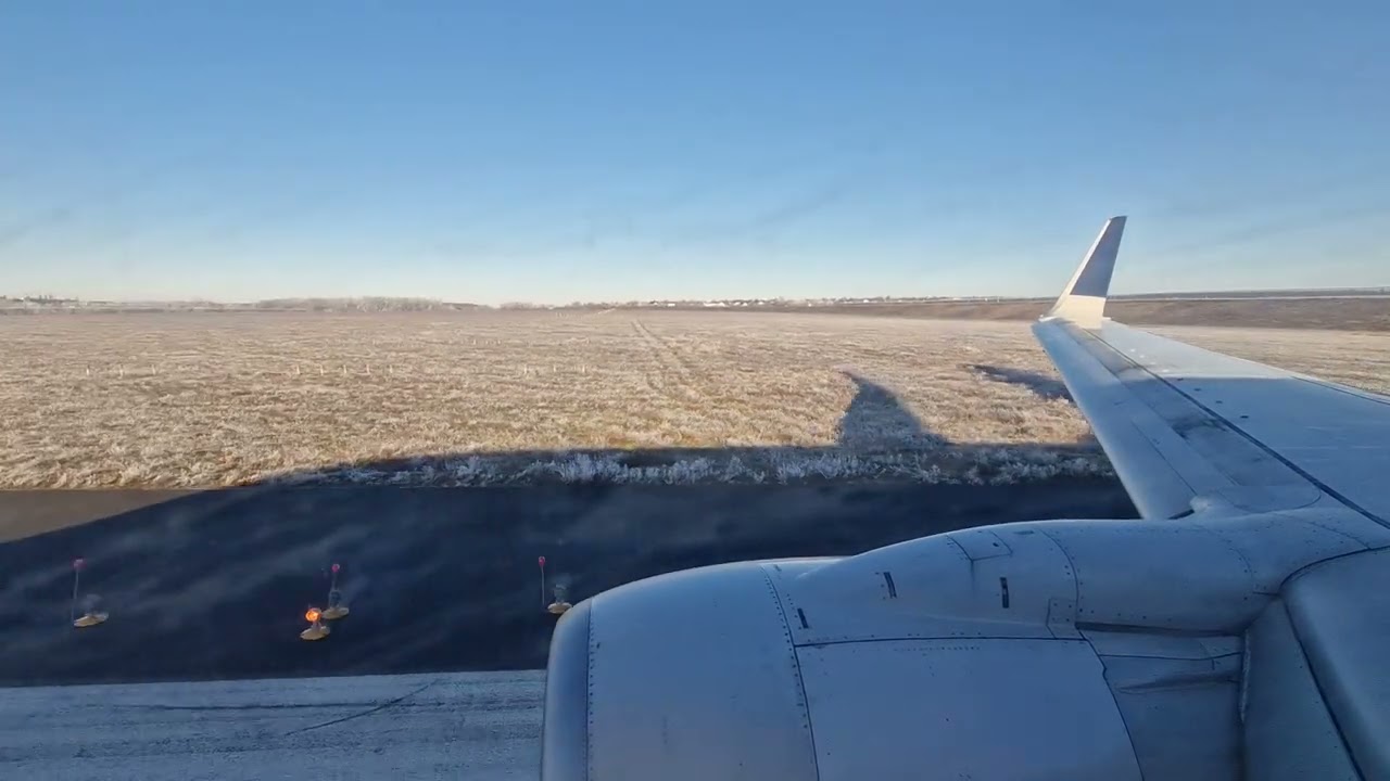 TAROM RO702 IAS-OTP YR-BGF Take-off