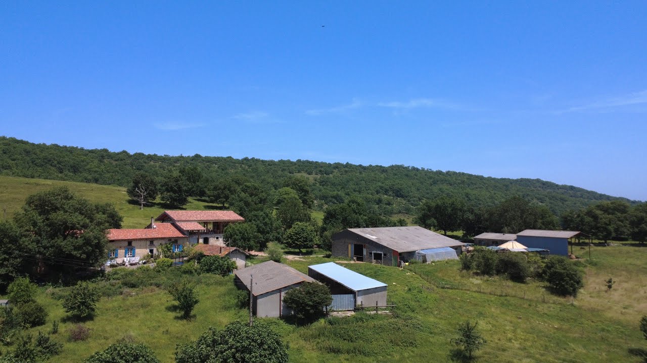 ARIEGE (09)- Propriété rurale 115ha , vue sur les Pyrénées
