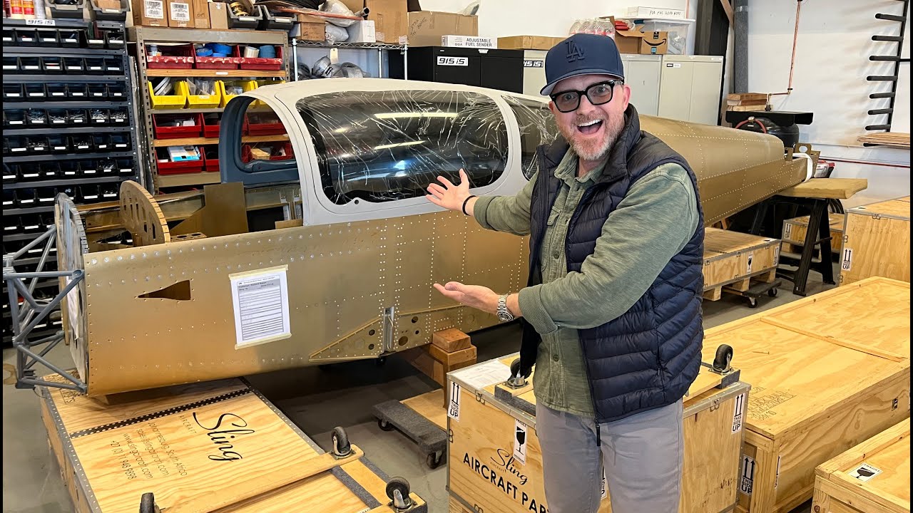 Sling TSi - EP 1 Plane Kit Arrival