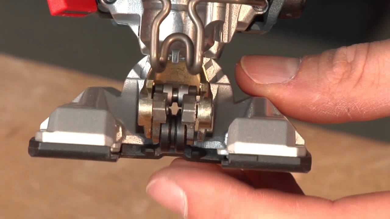 Bosch GST 160 CE Professional Jigsaw