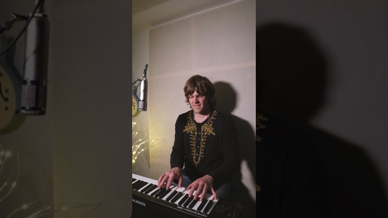 Rocket Man – Elton John (Piano Cover) | George Sims