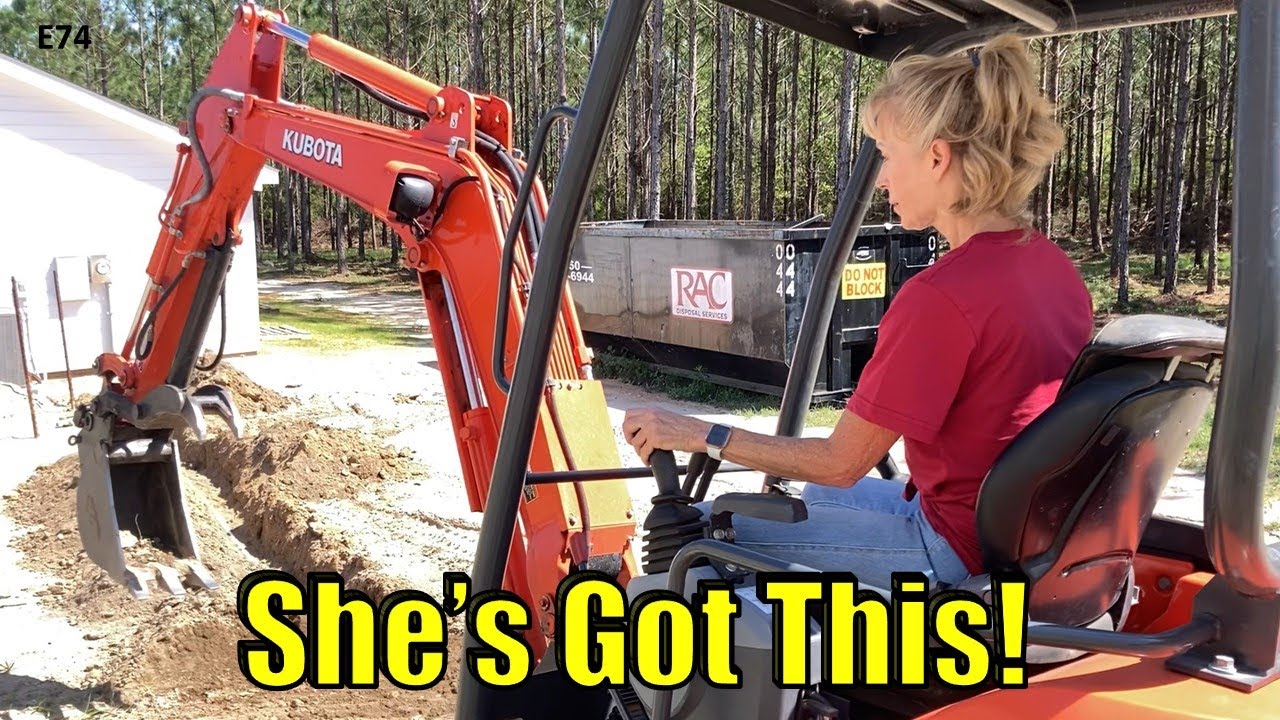 City Girl Learns How to Use a Kubota Mini Excavator!