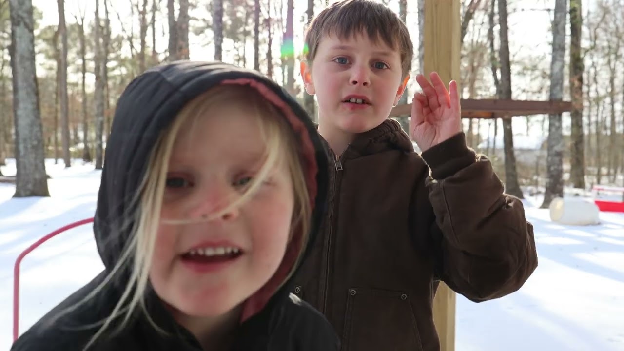 Snow day with HONO and ESTEE January 2026, Winter weather in AR.