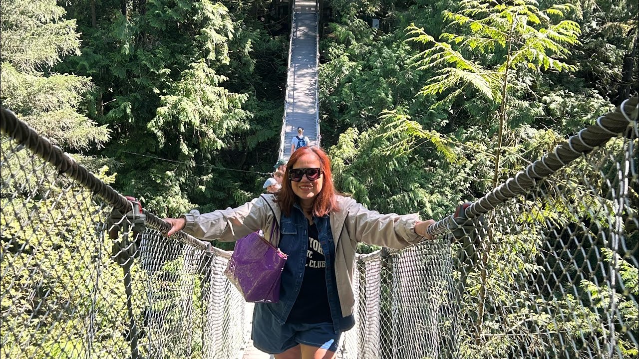 Lynn Canyon Suspension Bridge in Vancouver BC Canada 🇨🇦 #fypシ #vancouver #britishcolumbia #travel 
