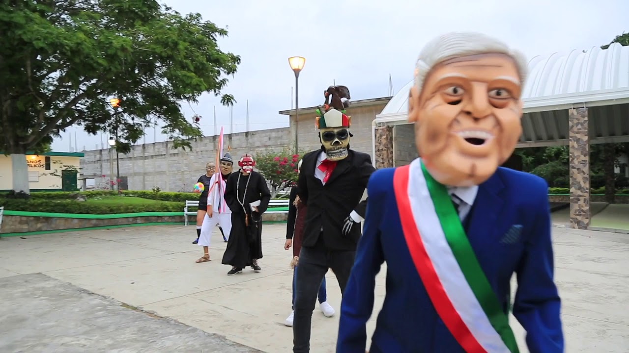 Comparsa de Hue Hues de la Huasteca Potosina