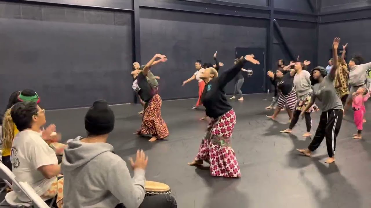 Yamama dance class with Joi