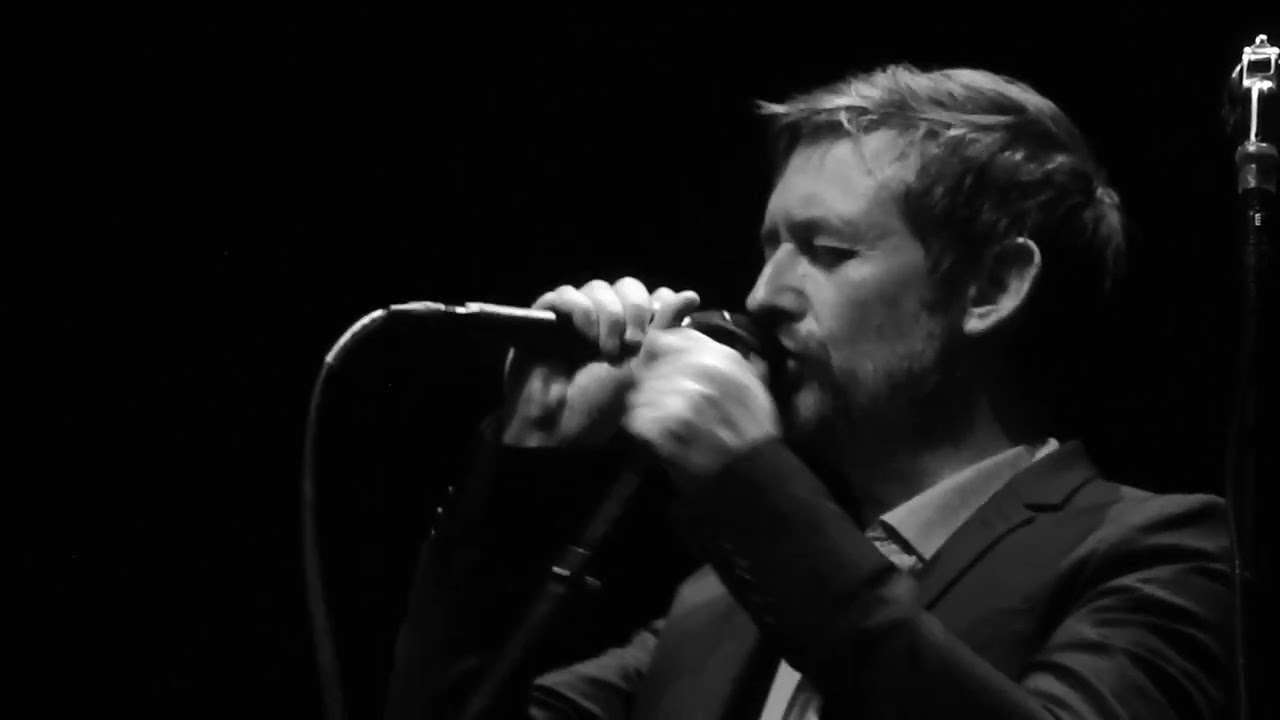 LOVE WHAT YOU DO nuit#3 DIVINE COMEDY Live@Cite de la Musique Paris 21-9-2022