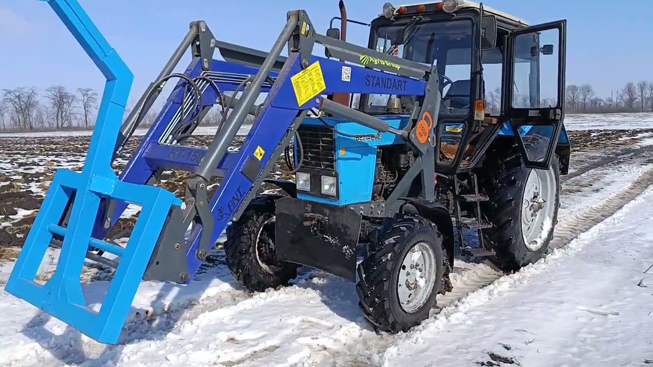 Озима пшениця після морозів. ФронтальнИй навантажувач. МТЗ 82.1