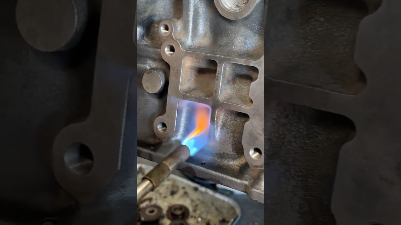 Do this before Painting Engine Block Cylinder Head #enginepaint #enginedetailing #enginebuild