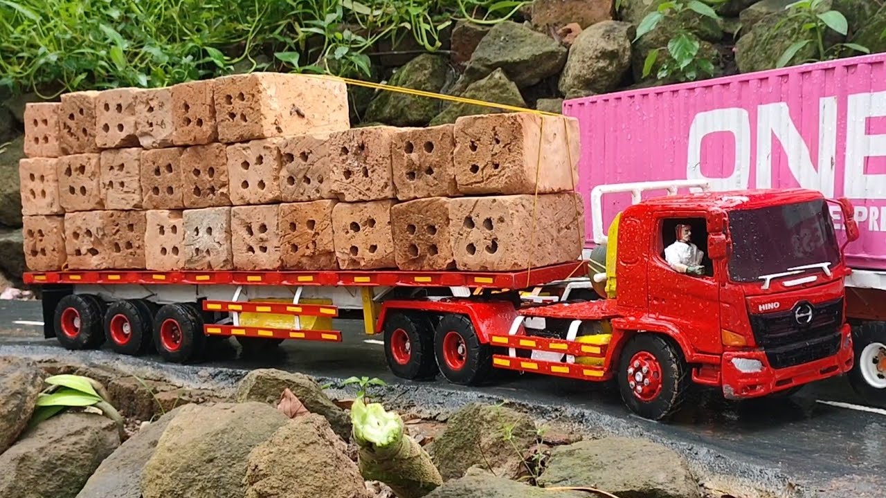 UJI COBA‼️🔥RC TRUK HINO 500 TRAILER LANGSIR 26 BATU BATA🔥 versi miniatur truk rc kontainer