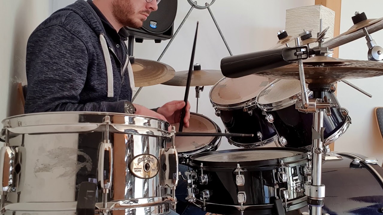 Mühle auf der Snare mit 2-Fachschlägen