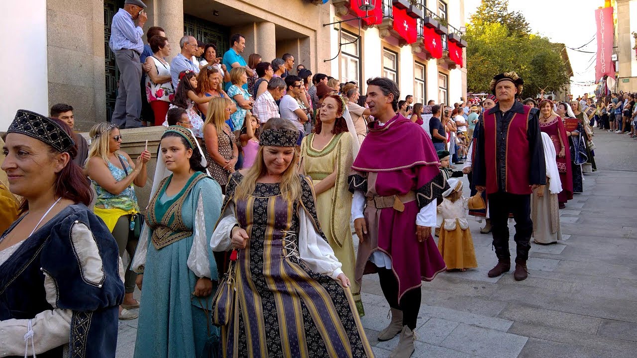 Cortejo - Por Terra de Santa Maria - Feira Medieval 2017