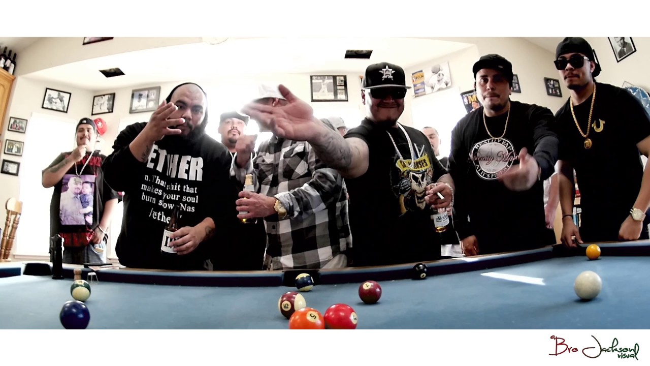 Mugzy Da Money Maker Ft Dee & Chapterz of Nsanity Not Like Me (prod.by Legion Beats)