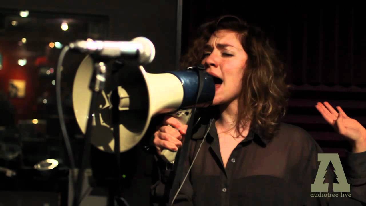 Company Of Thieves - Look Both Ways - Audiotree Live