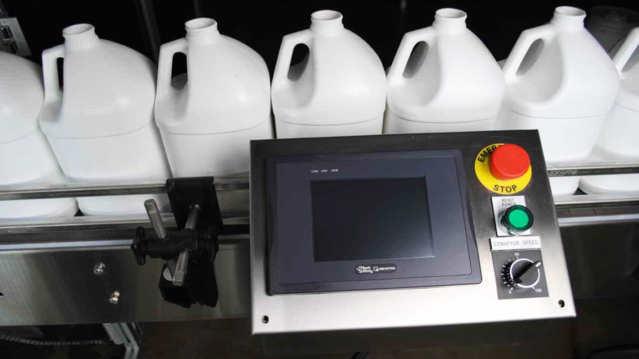 double nozzle liquid filling machine pneumatic filler with auto sensor single head screw capper line