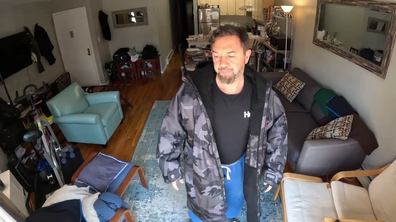 Dryrobe Advanced 2023 Black Camo Large review